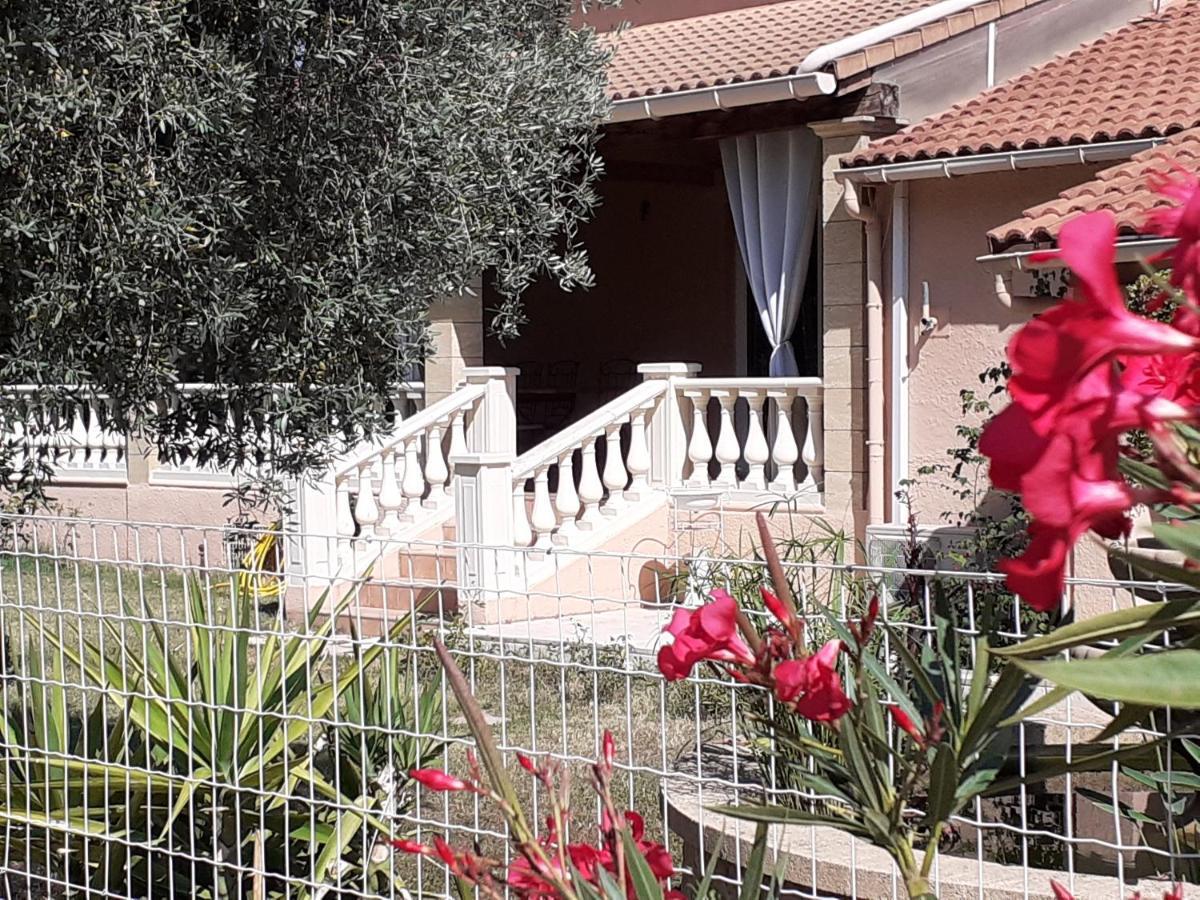 B&B Gite D'Ayran Saint-Quentin-la-Poterie Zewnętrze zdjęcie